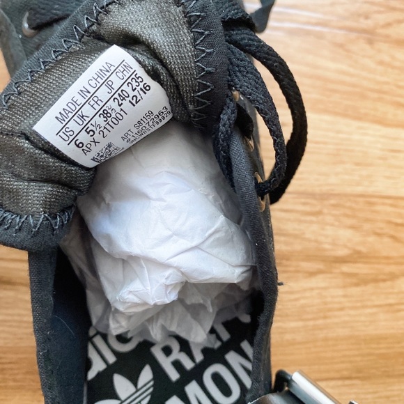 ADIDAS X RAF SIMONS - Picture 12 of 15